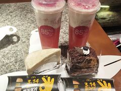 -麦当劳(世界城广场店)