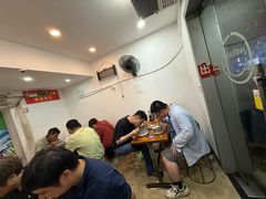-叶新小吃店(来凤小区总店)