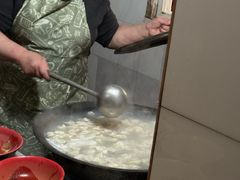 -张阿三馄饨店