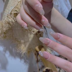 -NEW LOOK-绿麓 · 美甲美睫脱毛工作室