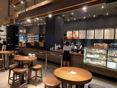 -星巴克(七宝领展广场1F店)