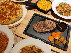 -必胜客(WOW贺州灵峰店)