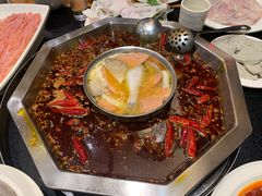 -锅首鲜品火锅(鸳鸯店)