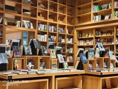 -百新书局(尚悦湾店)