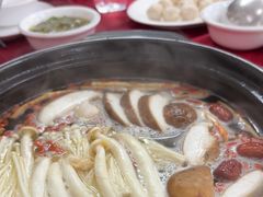-花苑美食横琴生蚝火锅(拱北粤华路店)