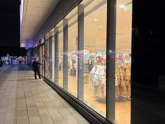 -优衣库(上海颛桥万达广场店)