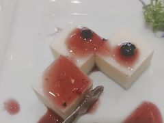 -海派美食·家宴海鲜青岛菜·石锅鲽鱼头(东方城店)