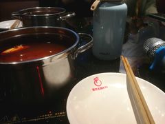 -唯爱KTV聚会餐厅(仙林东城汇店)