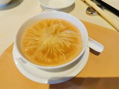 蟹肉龙虾汤包-利苑酒家(金宝店)