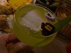 -FOUR PLAY BAR