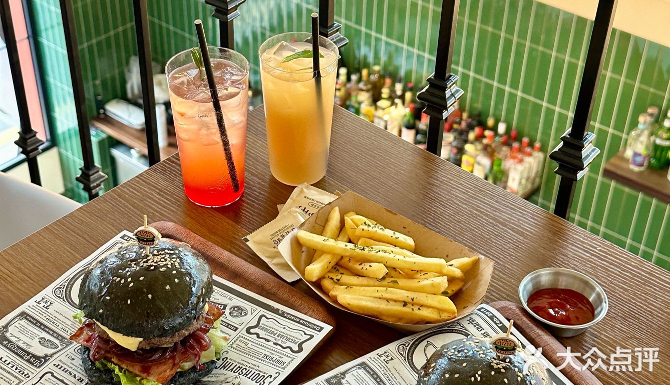 杭州新开！！很美式！！很chil!!