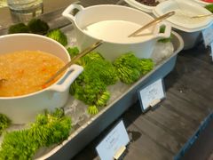 -圣丰索菲特·2 On 988 Café 自助餐厅
