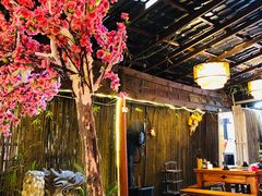 大堂-三道苗苗鱼·美蛙黄辣丁(八里店)