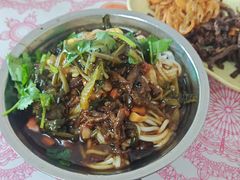 -灵山卢梅燕粉店