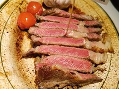 -MONICH牛排融合餐厅(和义大道购物中心店)