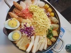 芝士年糕锅-欧巴来了韩式料理