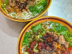 -花溪牛肉粉(八鸽岩店)