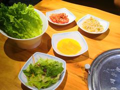 -唯成•韩国炭火烤肉 유성고기