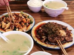 -温记府廟豆汤饭·始于1955年(海椒店)