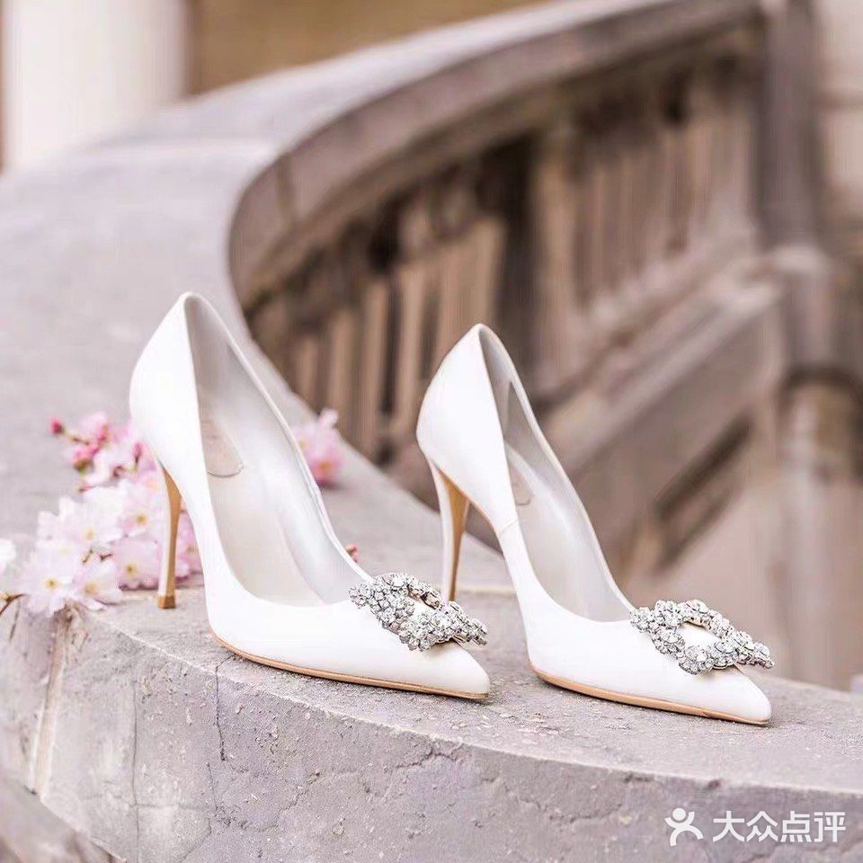 藏婚鞋的寓意，