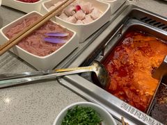 -海底捞火锅鲜切牛肉主题店(长寿路店)
