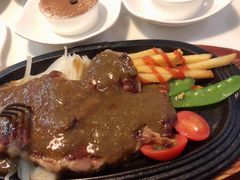 -爱丽丝牛排西餐厅(光谷步行街店)