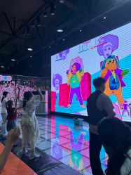 -飞吧潮玩运动蹦床游乐场