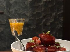 -海派悦庭·海胆烧麦·新融合菜(凯德广场店)