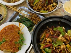 -江城燕子大排档(江汉路步行街店)