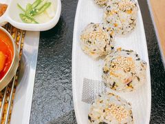 金枪鱼紫菜饭团-韩满园· 甄选韩式烤肉