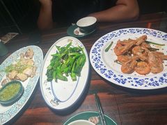 -粤·向群饭店(麓景路店)