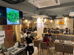 -胡须佬鸡煲四季火锅店(石厦西村直营店)