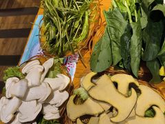 -民食香·腊排骨野生菌美食(木府店)