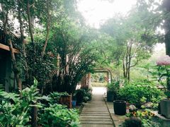 -谷咖啡·鲜花绿植花园餐厅