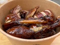 -王浩儿纪六孃甜皮鸭(乐山总店)