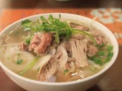 -Bánh Mì Huynh Hoa