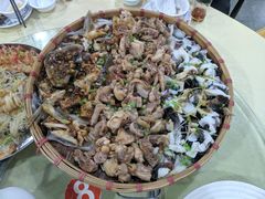 特色鸡蒸无骨鱼-大自然美食农庄(广州南站店)