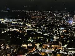 -悉尼塔旋转餐厅