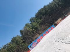 -大别山南武当滑雪场