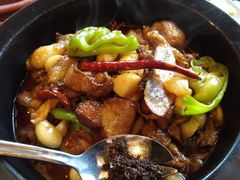 -云海肴·汽锅鸡·云南菜(天山百盛优客店)