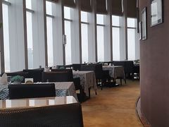 -厚街国际大酒店·360度旋转餐厅