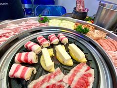 -哈哈碳都·牛肋条无限自助烤肉(宝龙店)