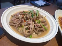 菌菇炒肉-新发现(苏州中心商场店)