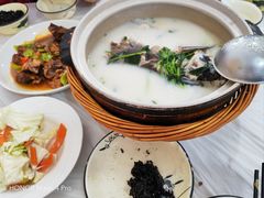 -天乐农家鱼头王(天目湖店)
