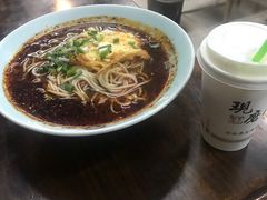 -忆碗面(华新街店)