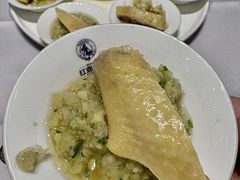 -红鼎豆捞·专注品质海鲜20年(宝丰路店)