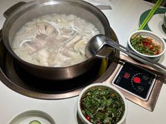 -润园四季椰子鸡火锅(卓越INTOWN店)