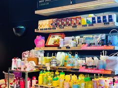 -星巴克(七宝领展广场1F店)