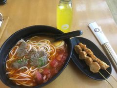 -三千粉牛肉米粉(来客茂店)