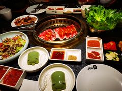 -嘿嘟嘟·肋条烧肉放题(爱融荟城店)